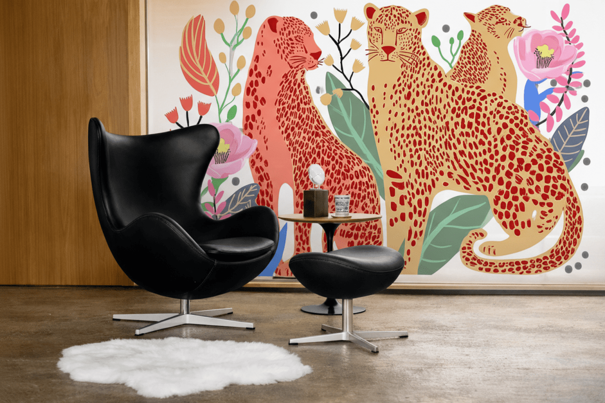 Leopard Lounge